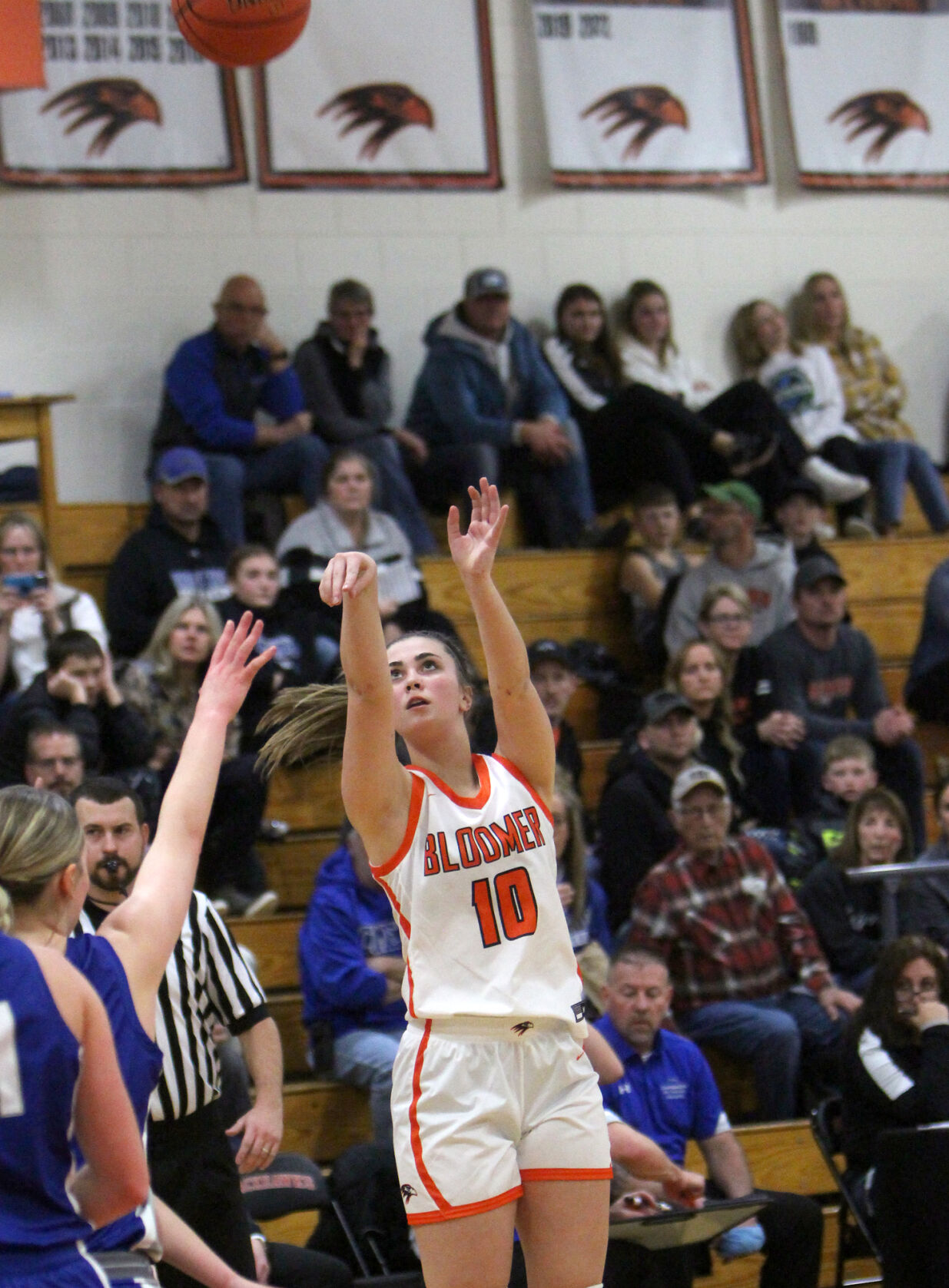 Cameron at Bloomer girls basketball 1-16-23